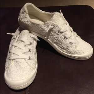 Madden slip on tennis shoes